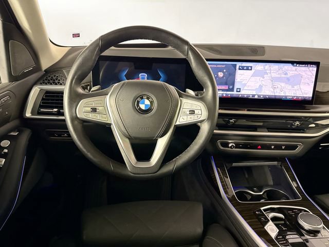 Used 2024 BMW X7 xDrive40i w/ Premium Package image 25