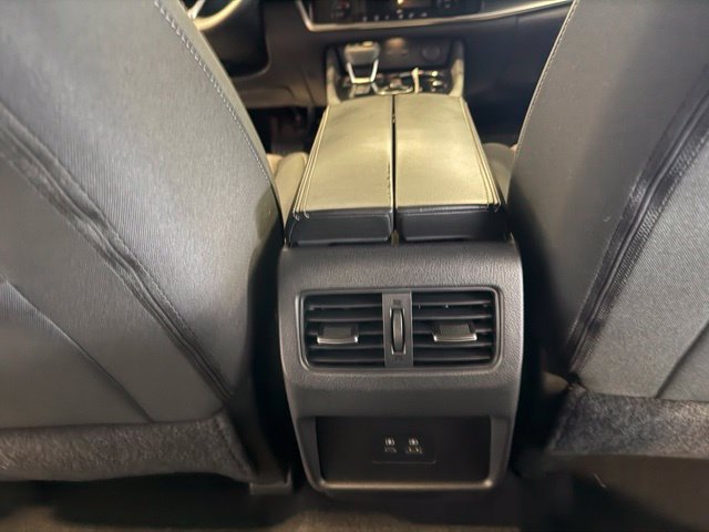 Used 2021 Nissan Rogue SV AWD/4WD image 26