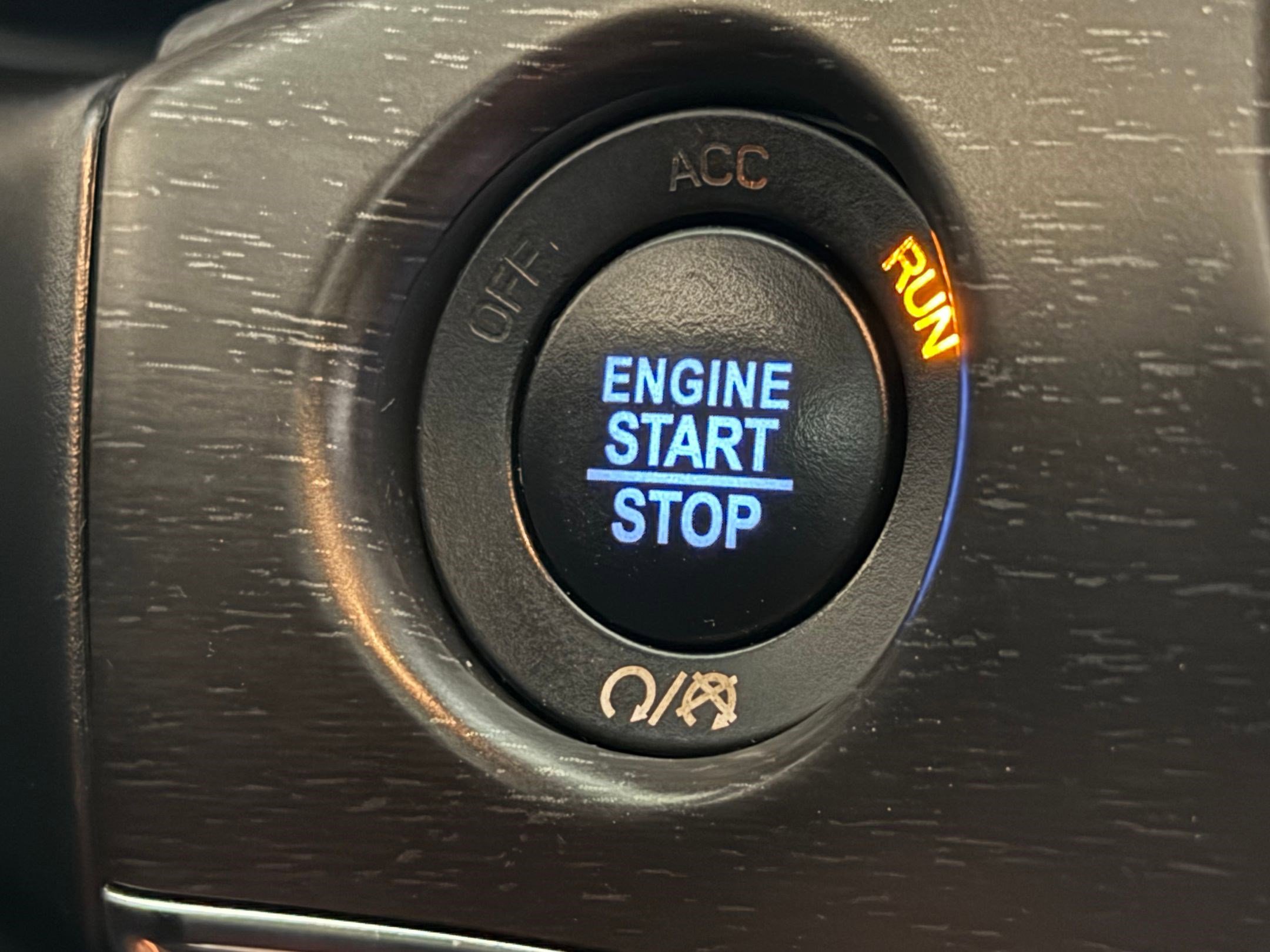 Used 2016 Jeep Grand Cherokee Limited w/ Luxury Group II image 25