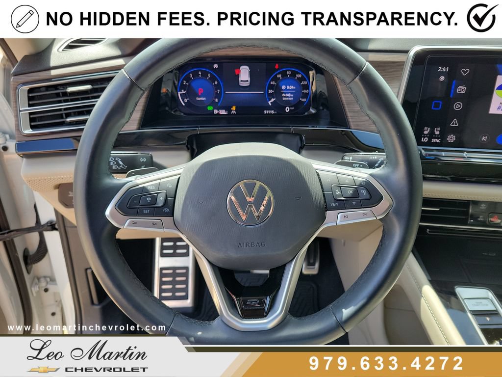 Used 2024 Volkswagen Atlas SEL Premium R-Line AWD/4WD image 22