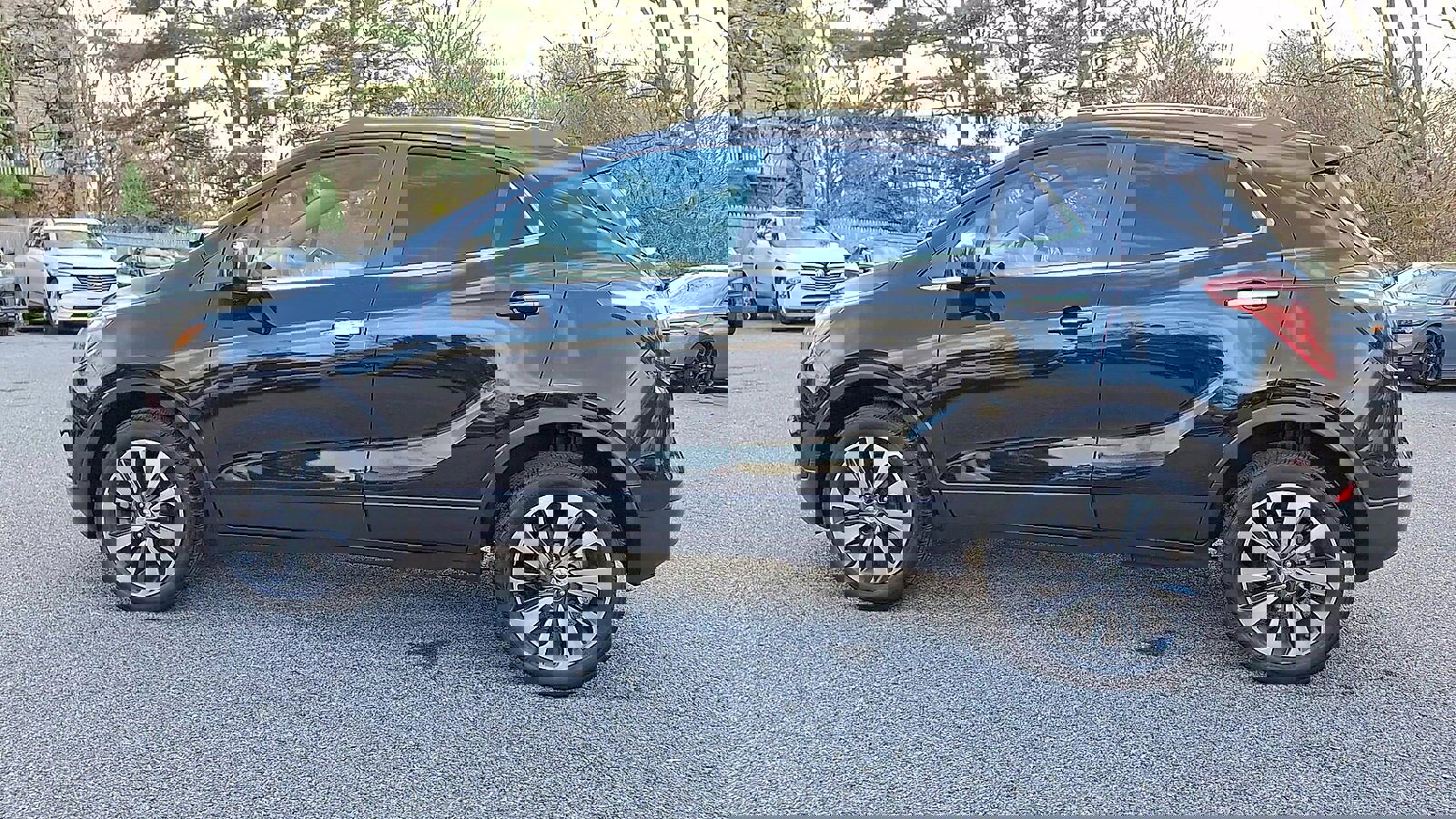 Certified 2022 Buick Encore Preferred w/ Safety Package image 6