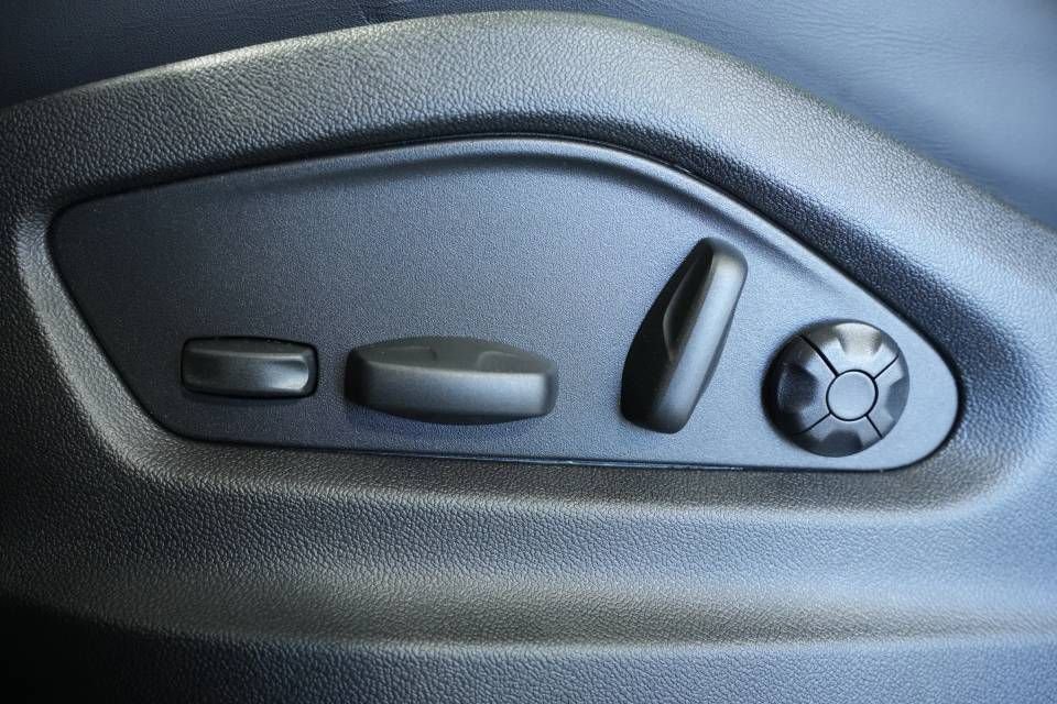 New 2026 Porsche Cayenne Coupe image 33