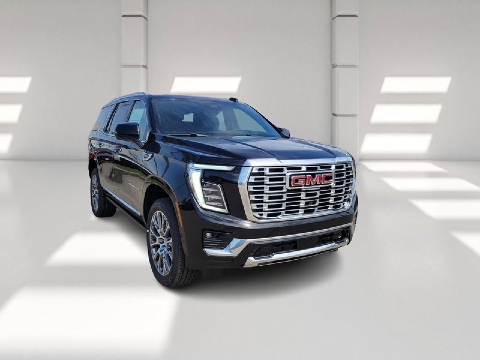 New 2026 GMC Yukon Denali w/ Denali Reserve Package RWD image 3