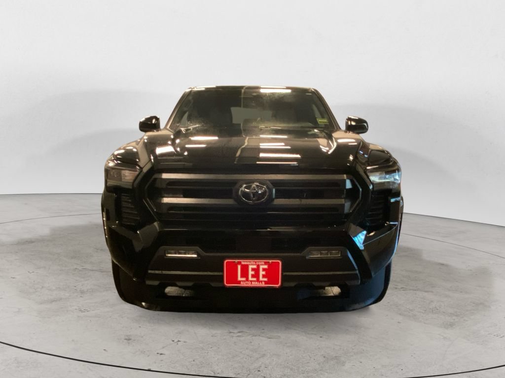Certified 2025 Toyota Tacoma SR5 AWD/4WD image 8
