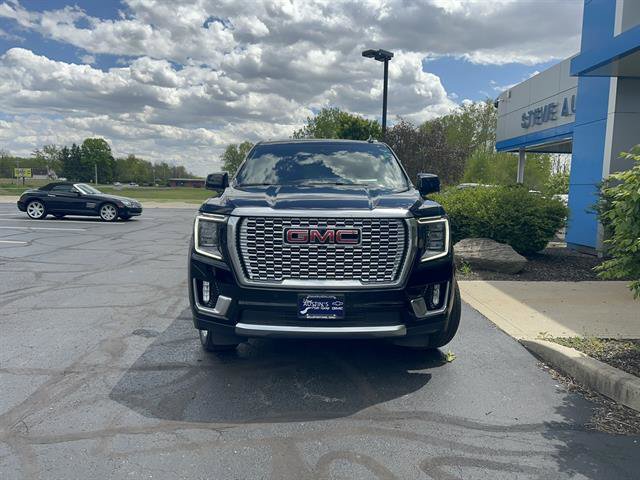 Used 2024 GMC Yukon Denali w/ Max Trailering Package AWD/4WD image 2