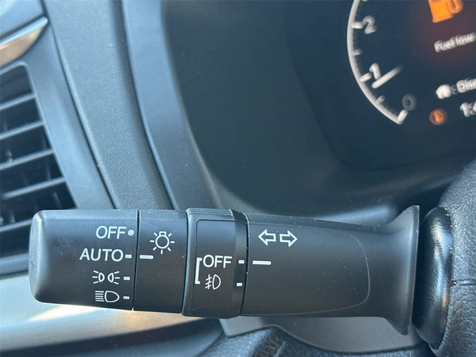 Used 2025 Honda Odyssey Sport-L image 19