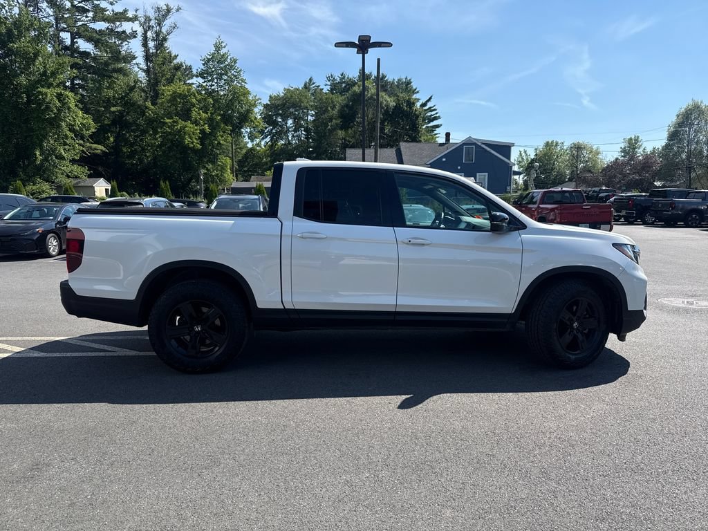 Used 2023 Honda Ridgeline Black Edition image 6