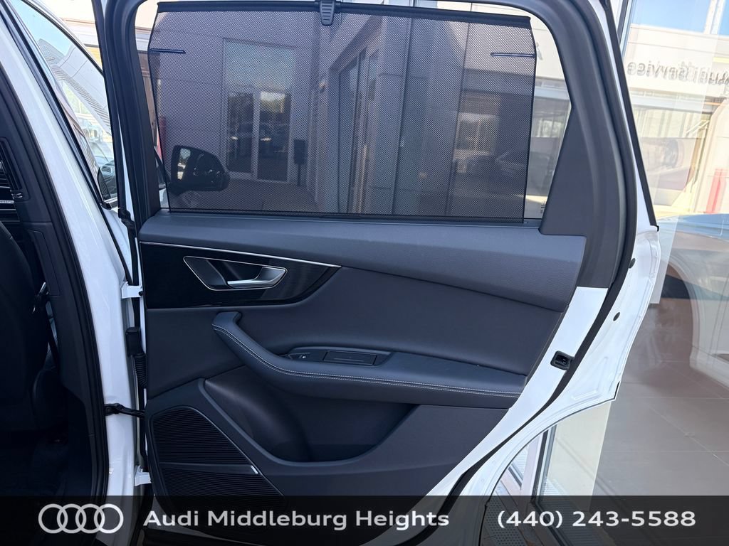 Certified 2025 Audi Q7 3.0T Premium Plus w/ Premium Plus Package AWD/4WD image 28