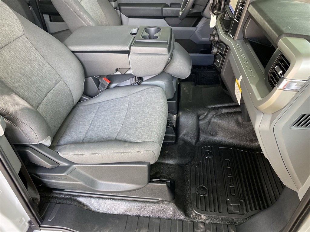 New 2025 Ford F250 XL image 35