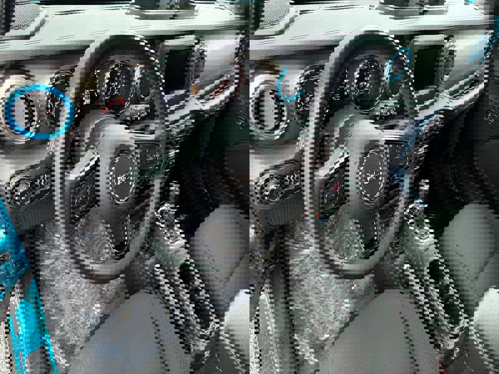 Used 2019 Jeep Wrangler Sport S image 10