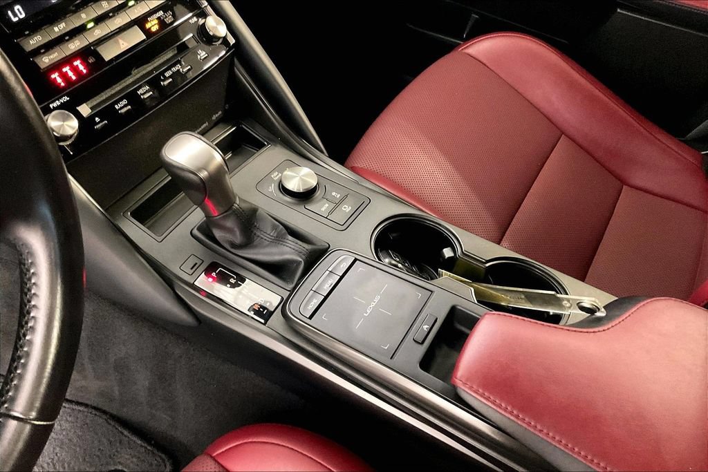 Used 2022 Lexus IS 300 w/ Accessory Package RWD image 17
