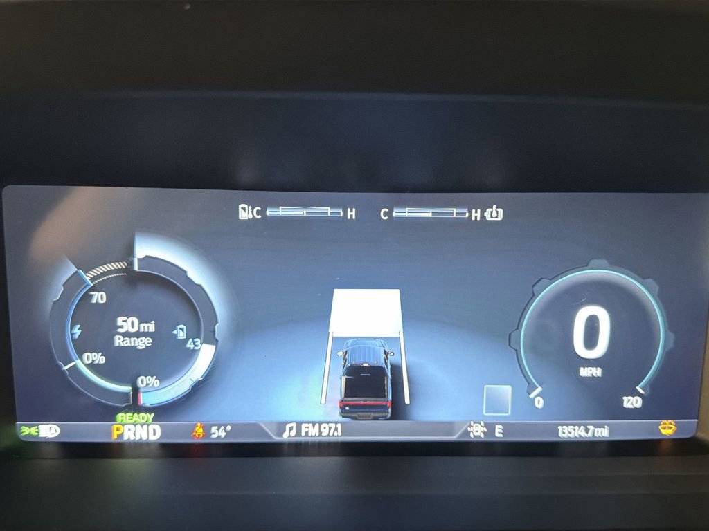 Used 2023 Ford F150 Lightning Lariat image 10