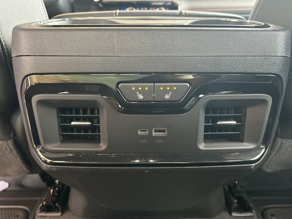 Used 2024 GMC Sierra 1500 AT4 w/ Technology Package image 15