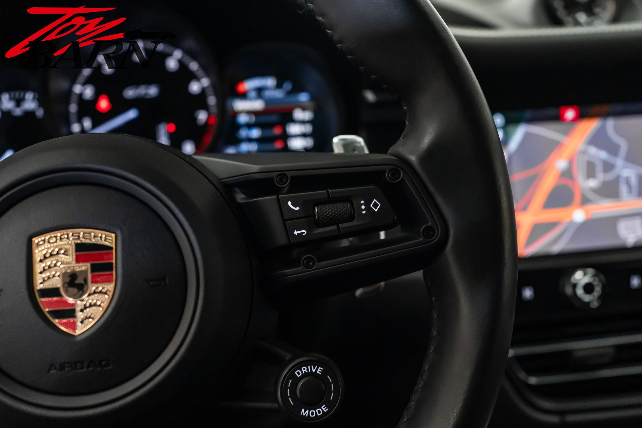 Used 2023 Porsche Macan GTS image 32