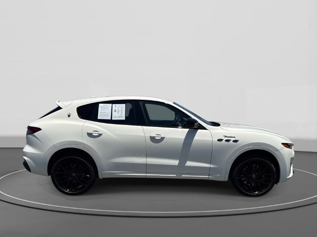 Used 2024 Maserati Levante Modena Ultima AWD/4WD image 3