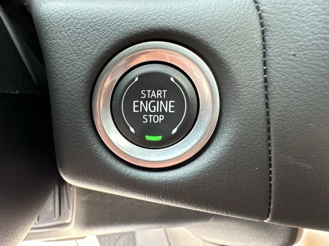 Used 2024 Chevrolet Tahoe High Country w/ Premium Package image 22