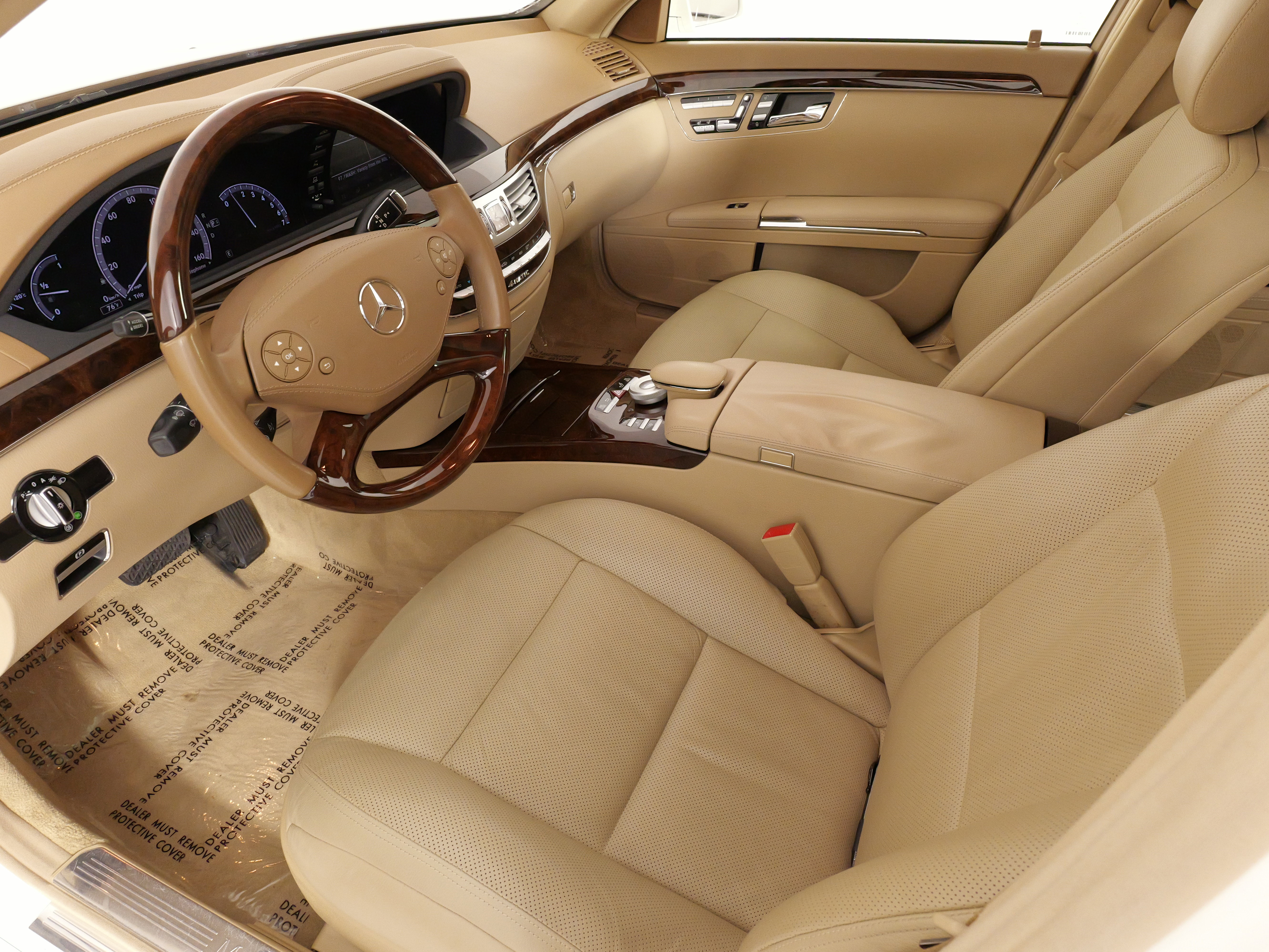 Used 2013 Mercedes-Benz S 550 4MATIC image 33