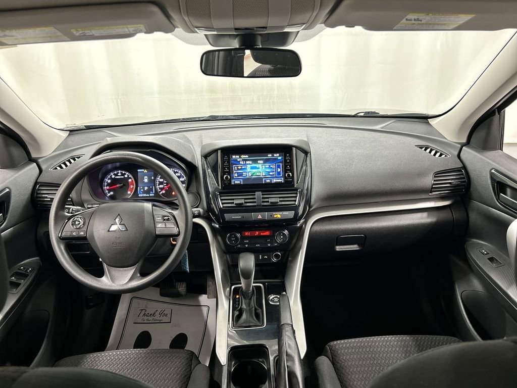 Used 2022 Mitsubishi Eclipse Cross ES AWD/4WD image 18