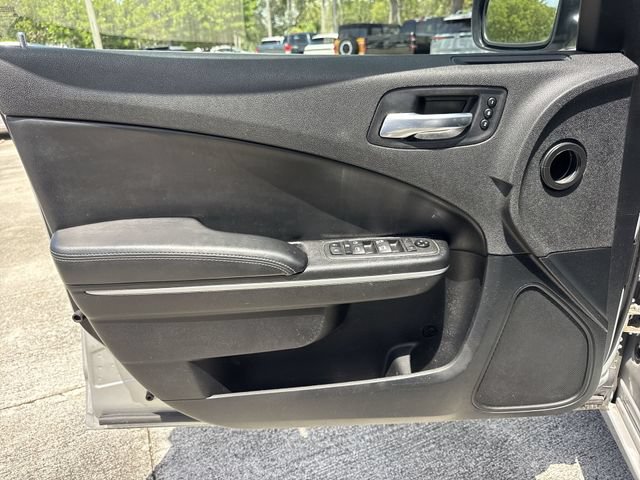 Used 2021 Dodge Charger SXT w/ Leather Interior Group RWD image 13