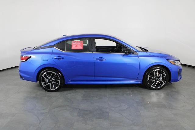 Certified 2025 Nissan Sentra SR FWD image 12