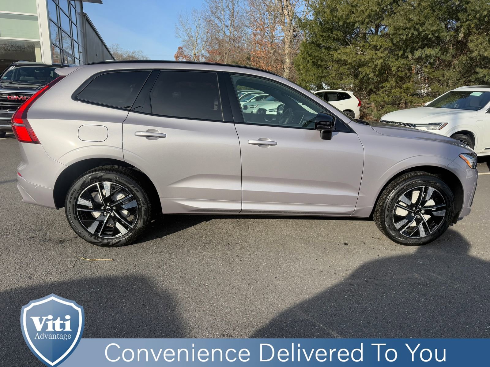 New 2026 Volvo XC60 B5 Plus w/ Protection Package Premier image 9