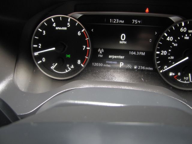 Used 2025 Nissan Rogue S image 4
