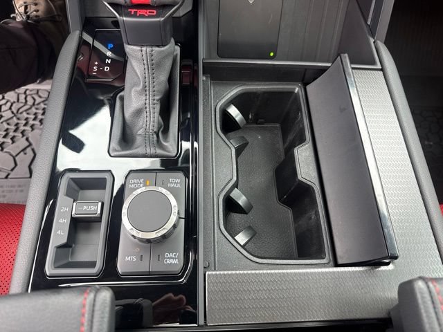 Used 2025 Toyota Sequoia TRD Pro AWD/4WD image 33