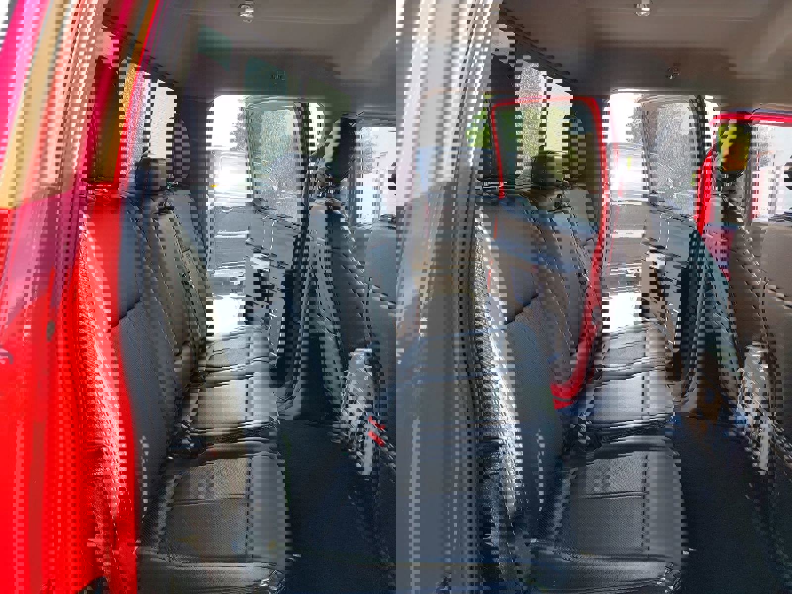 Used 2020 Ford F250 Lariat w/ Tremor Off-Road Package image 11