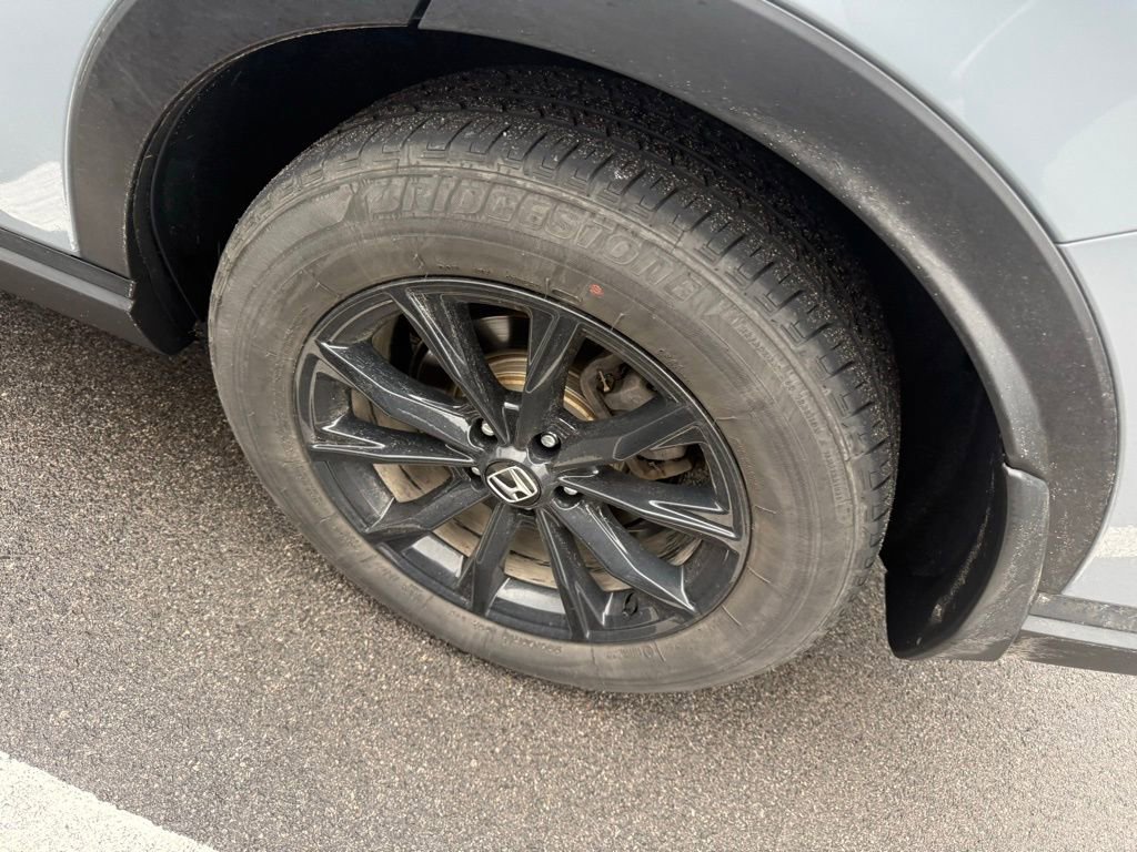 Used 2025 Honda CR-V Sport image 11