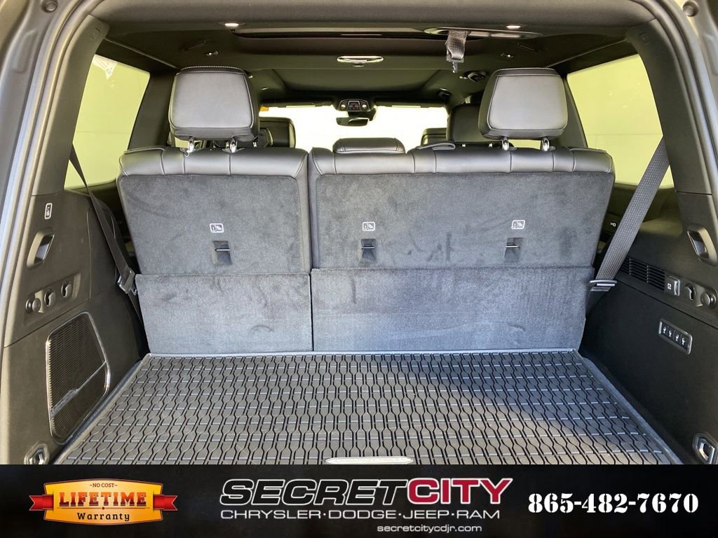 New 2026 Jeep Grand Wagoneer 4WD image 31