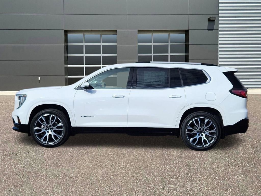 New 2026 GMC Acadia Denali Ultimate w/ LPO, Floor Liner Package AWD/4WD image 2