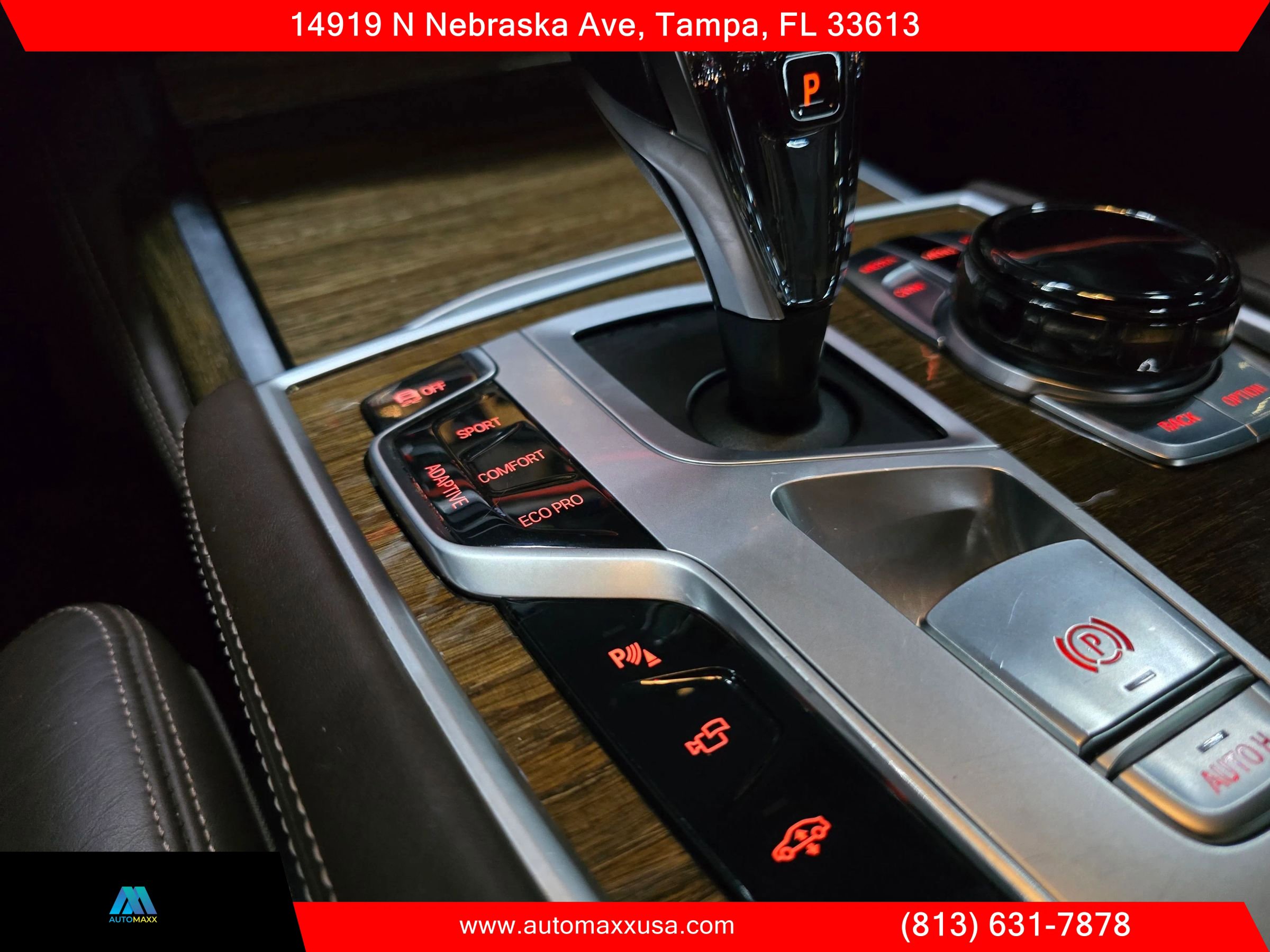 Used 2017 BMW 750i image 21