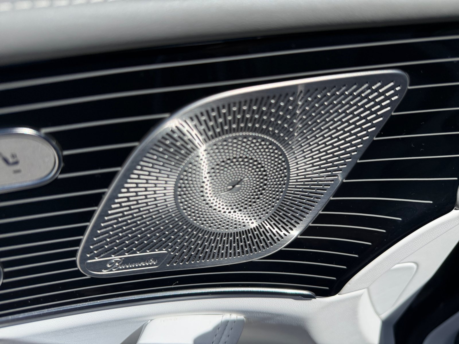 Certified 2026 Mercedes-Benz Maybach GLS 600 4MATIC image 27
