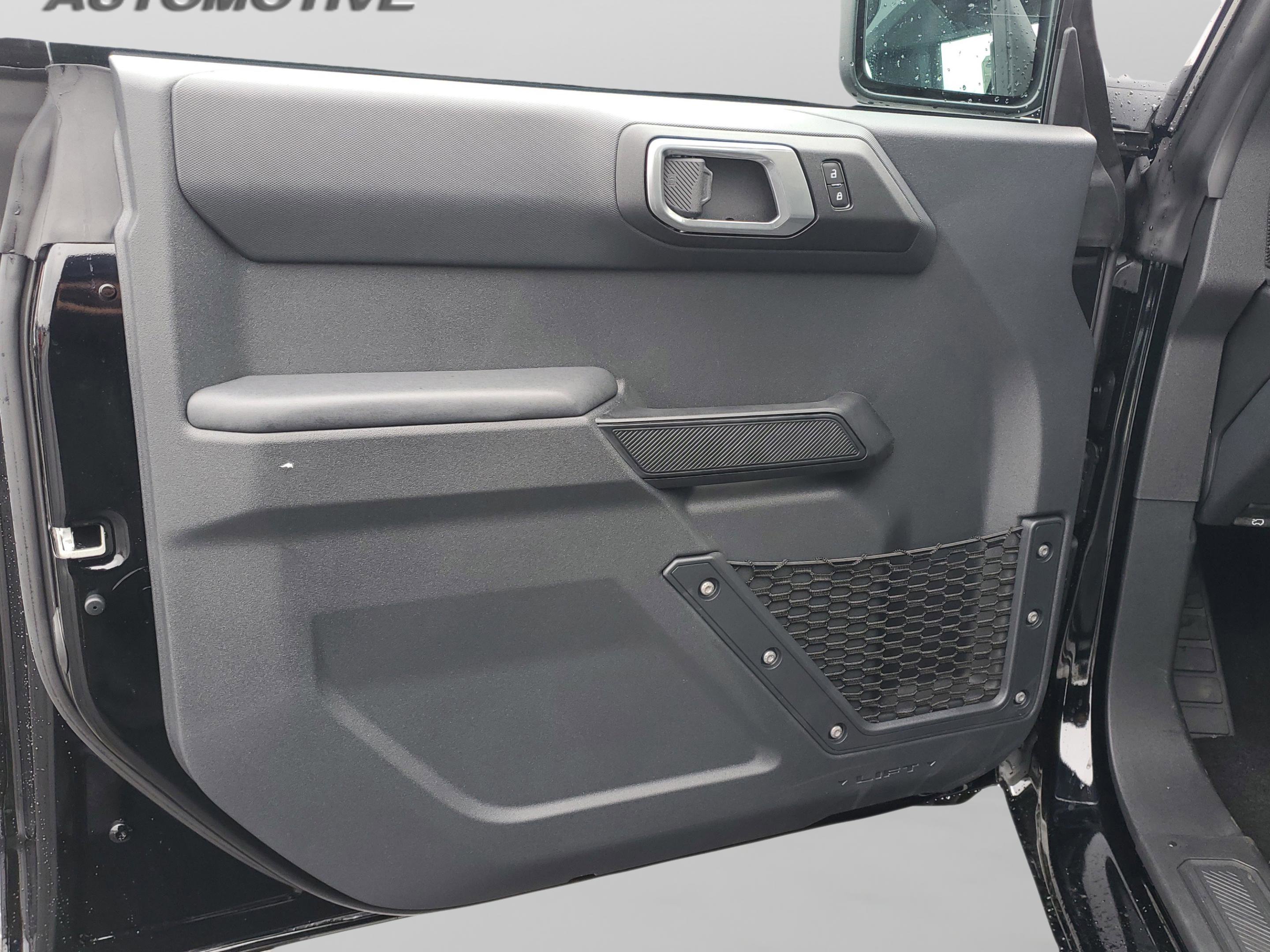 New 2025 Ford Bronco 4-Door AWD/4WD image 27