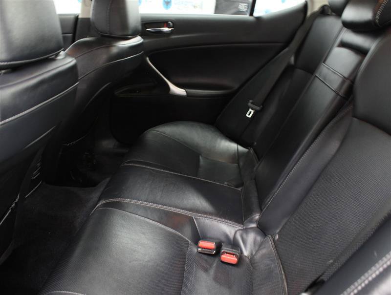 Used 2013 Lexus IS 250 w/ Premium Pkg Value Edition RWD image 16