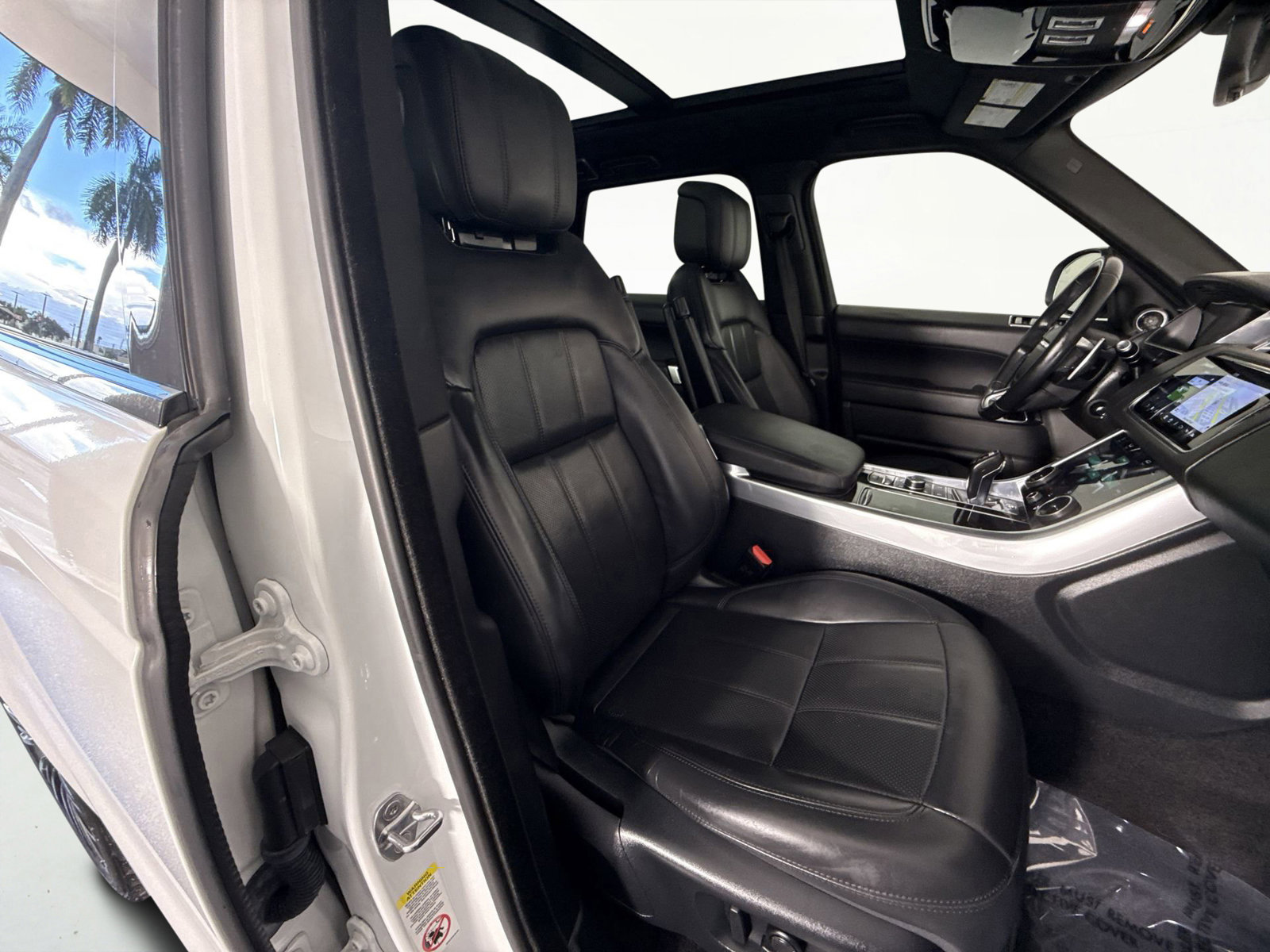 Used 2020 Land Rover Range Rover Sport HSE Dynamic image 27