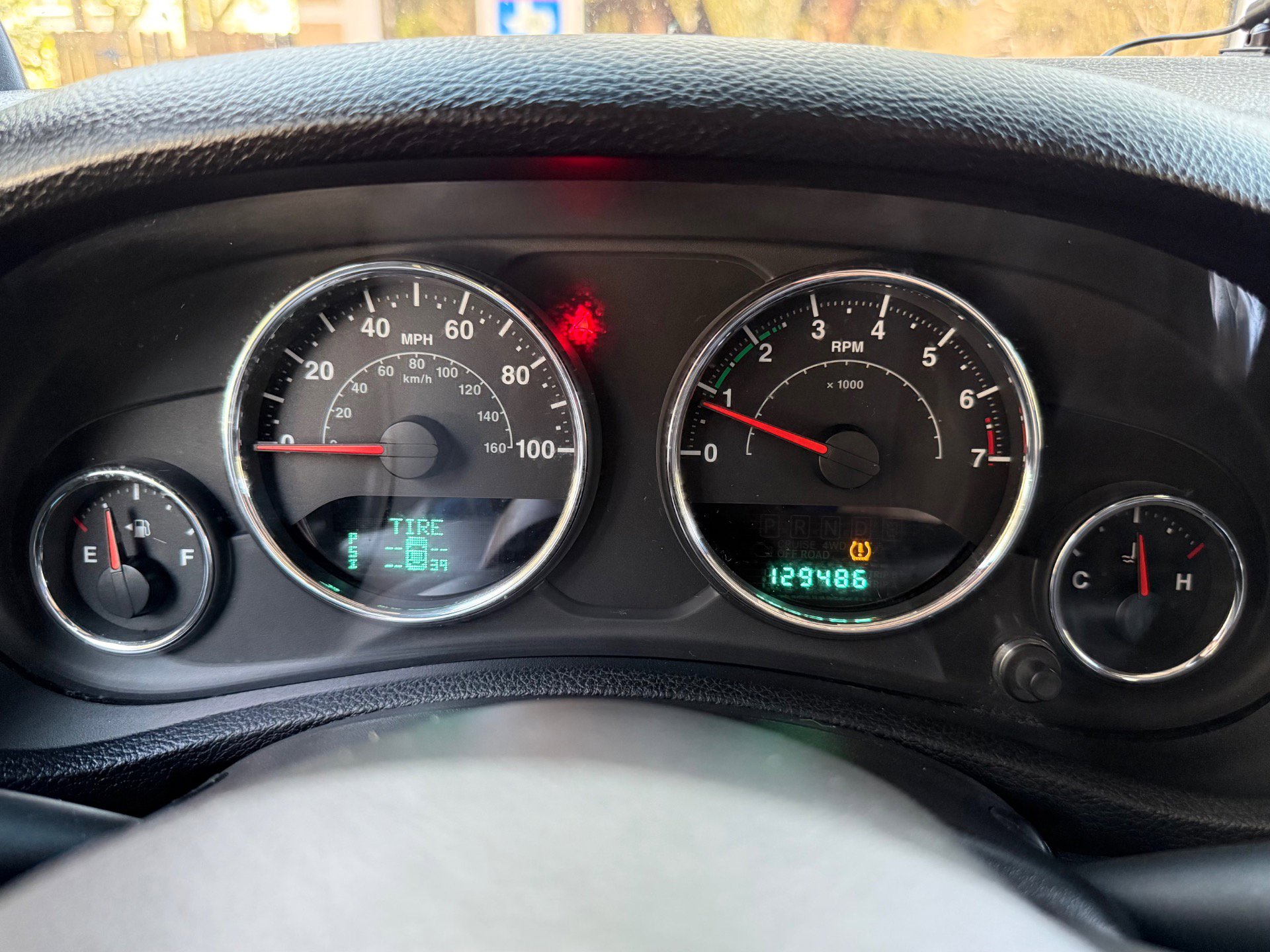 Used 2013 Jeep Wrangler Unlimited Sahara w/ Connectivity Group image 27