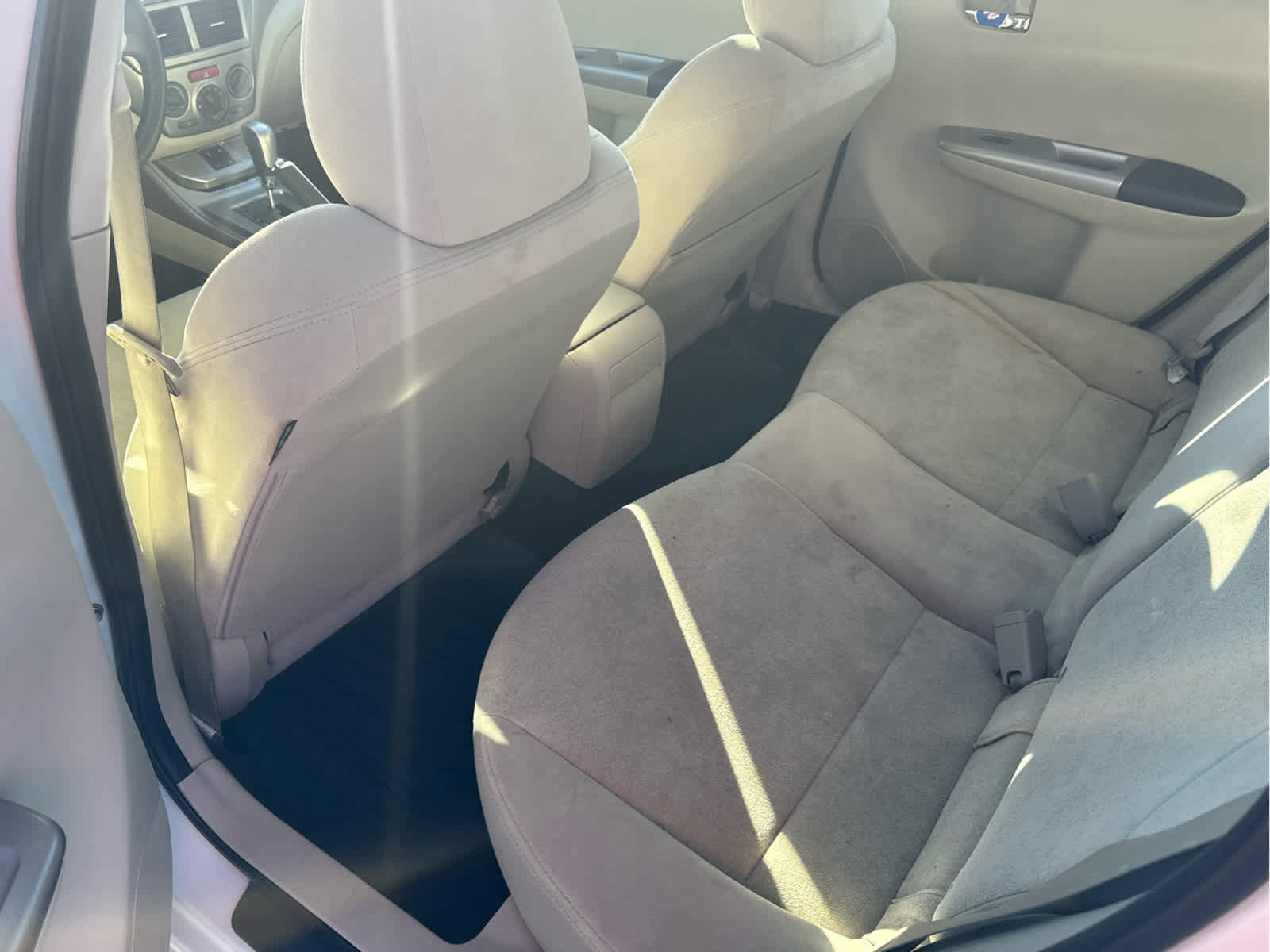 Used 2010 Subaru Impreza 2.5i Premium image 10