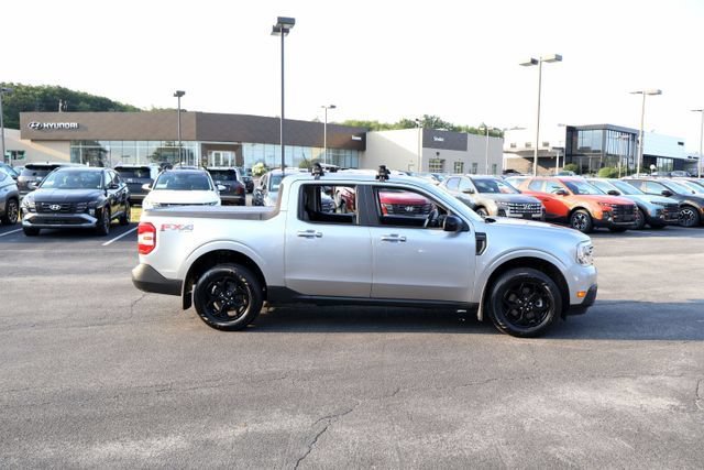 Used 2024 Ford Maverick Lariat w/ FX4 Off-Road Package AWD/4WD image 8