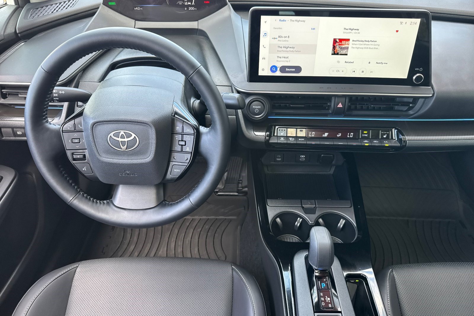 New 2027 Toyota Prius LE FWD image 26