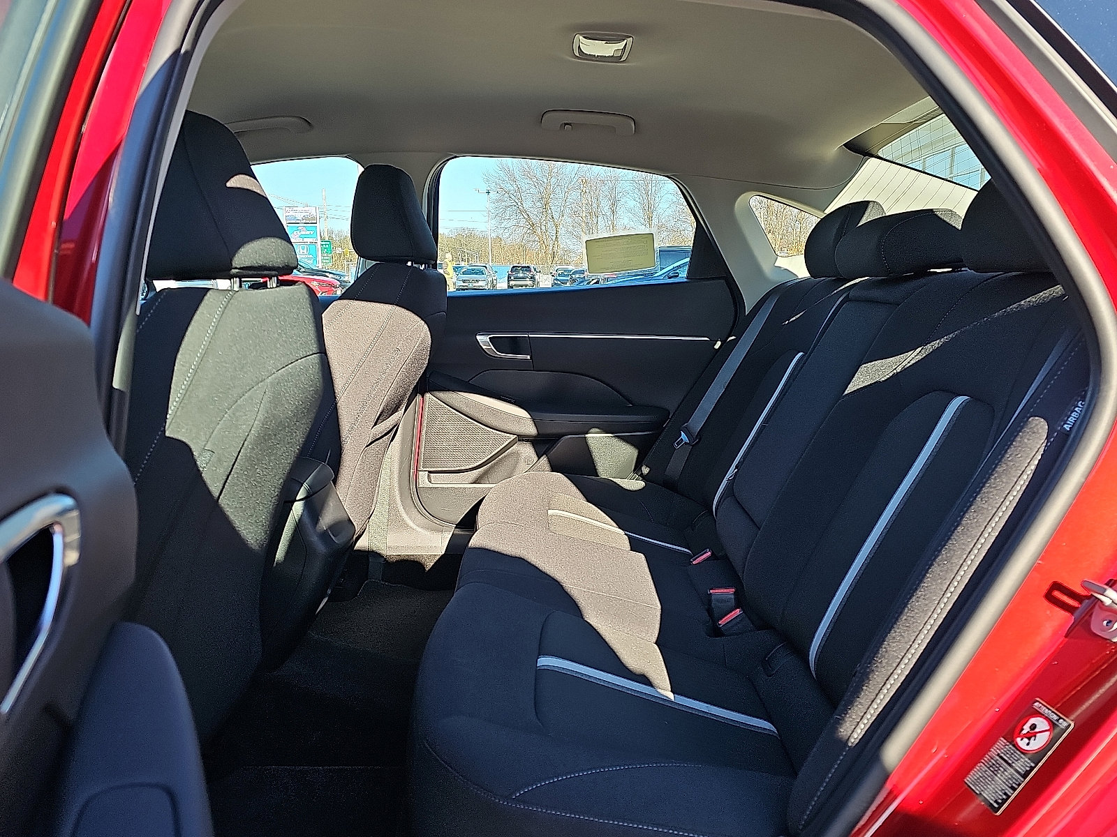 Used 2023 Hyundai Sonata SEL w/ Cargo Package image 10