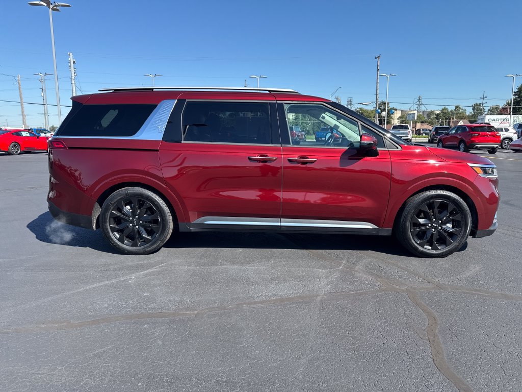 Used 2022 Kia Carnival SX Prestige FWD image 11