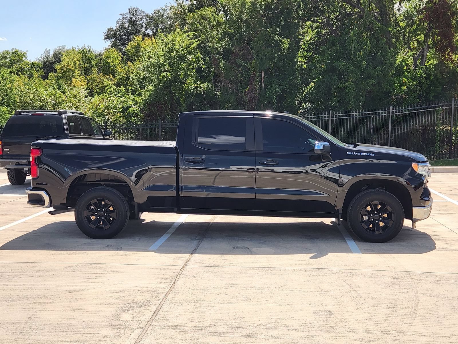 Certified 2025 Chevrolet Silverado 1500 LT RWD image 7