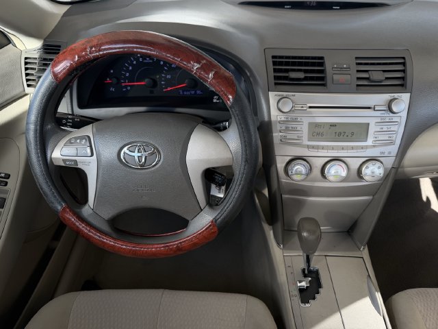 Used 2011 Toyota Camry FWD image 13