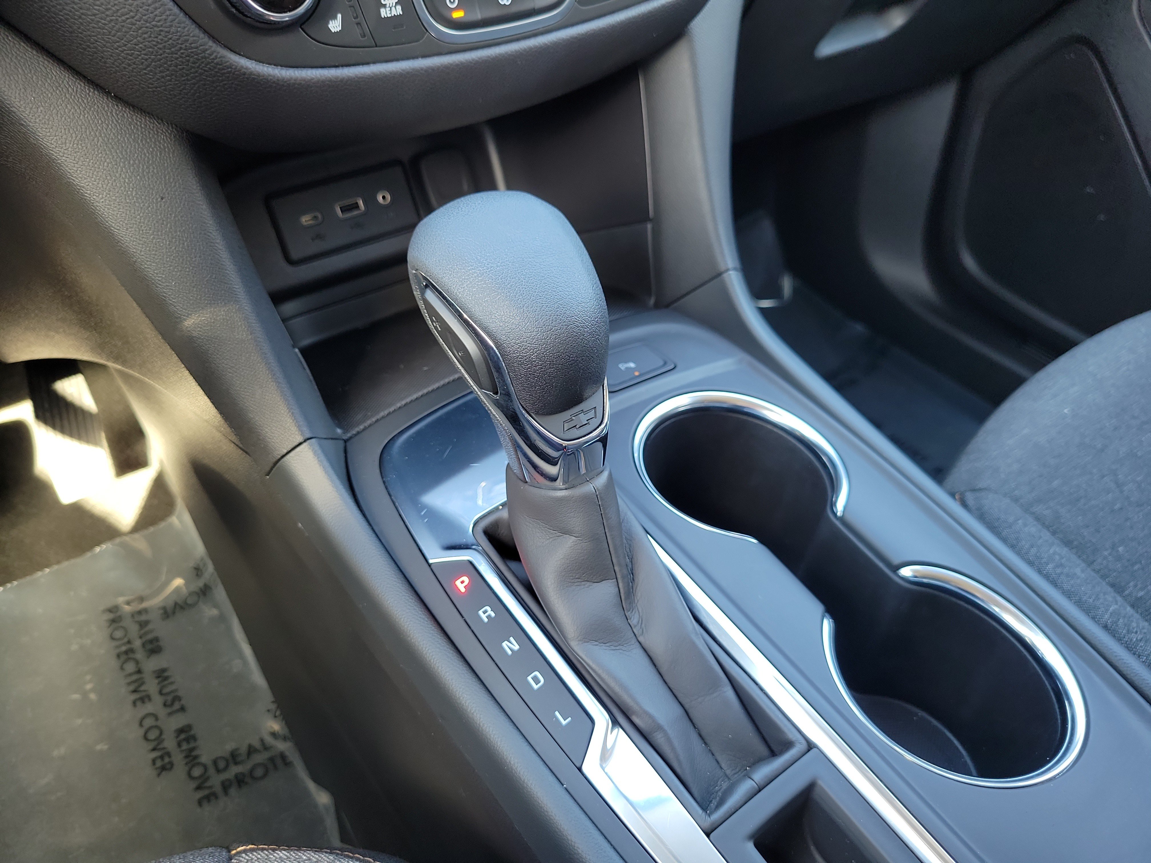 Used 2024 Chevrolet Equinox LT FWD image 23