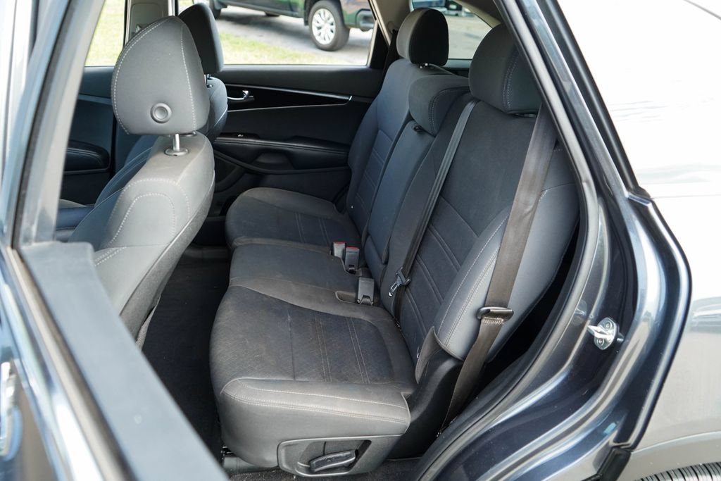 Used 2020 Kia Sorento S AWD/4WD image 9