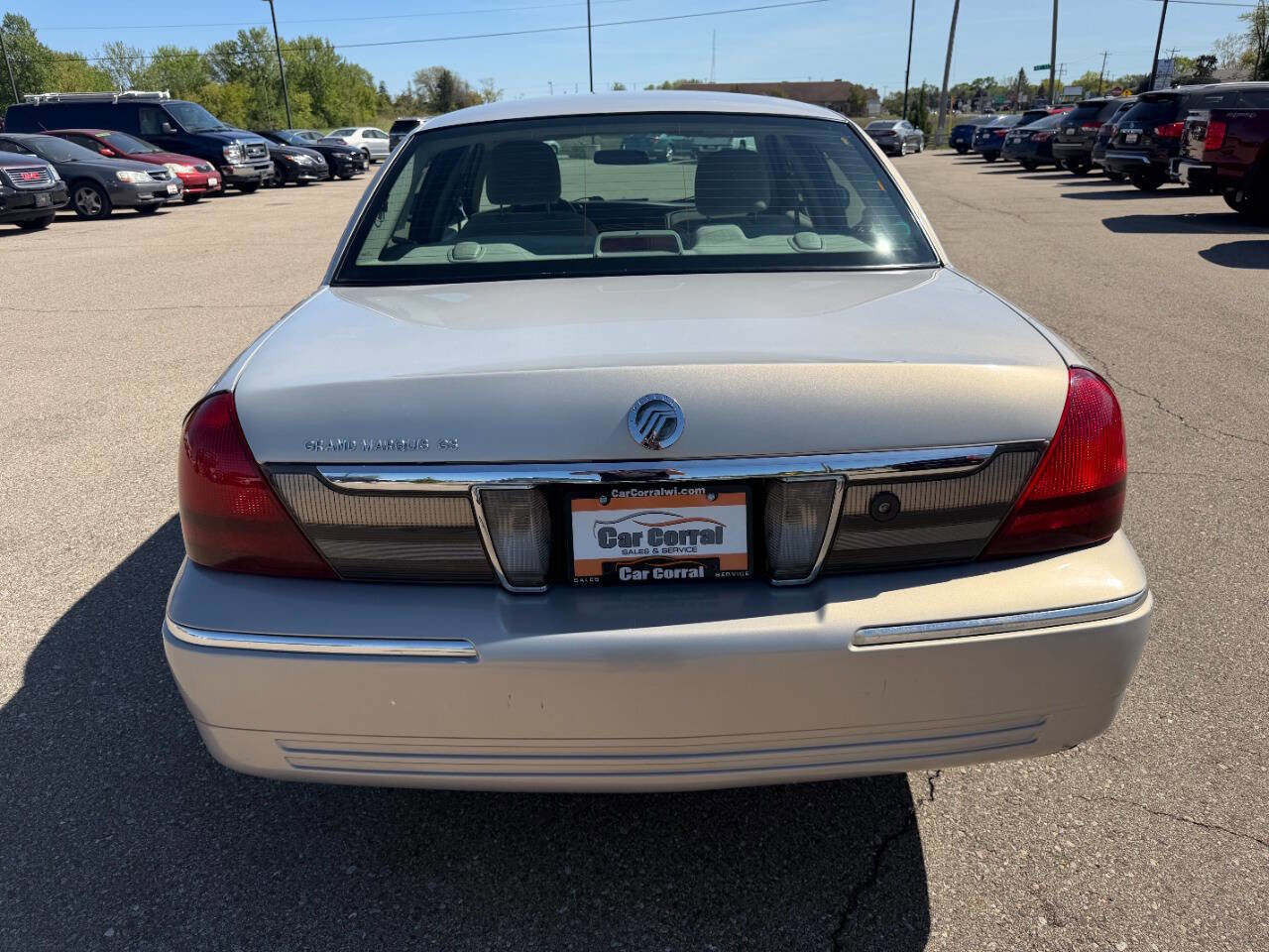 Used 2008 Mercury Grand Marquis GS RWD image 4