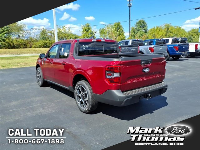 New 2025 Ford Maverick Lariat image 3