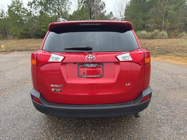 Used 2015 Toyota RAV4 LE image 8