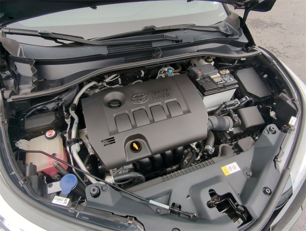 Used 2018 Toyota C-HR XLE image 24